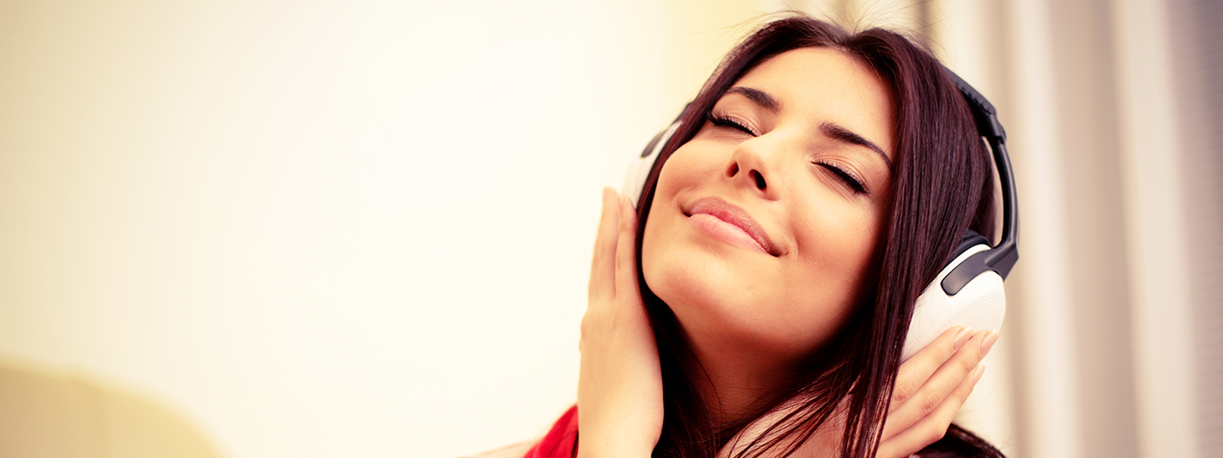 ютуб красивые песни о любви. слушать любимая другая. красивая песня о любви. слушать любимая другая. разговор между мужчиной и женщиной.